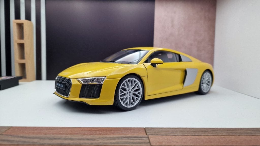 1:18 Audi R8 V10 - Welly - Geel, Ophalen of Verzenden, Zo goed als nieuw, Auto, Welly
