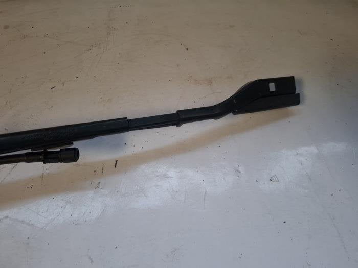 Ruitenwisserarm voor van een Alfa Romeo Stelvio, Gebruikt, -, Verzenden, -