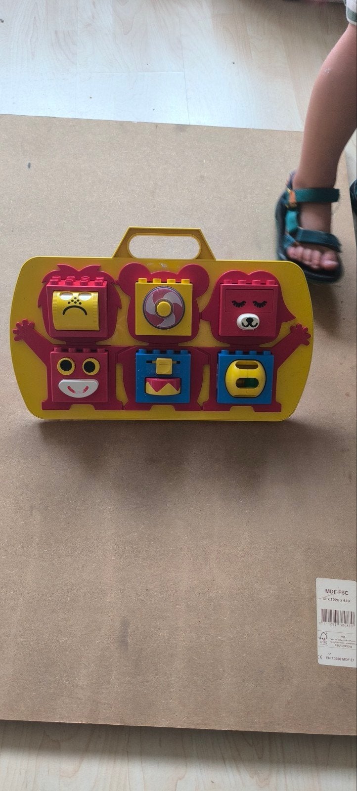 Duplo activiteitenbord met vrolijke dierengezichten, Ophalen of Verzenden, Zo goed als nieuw, Compleet, Duplo