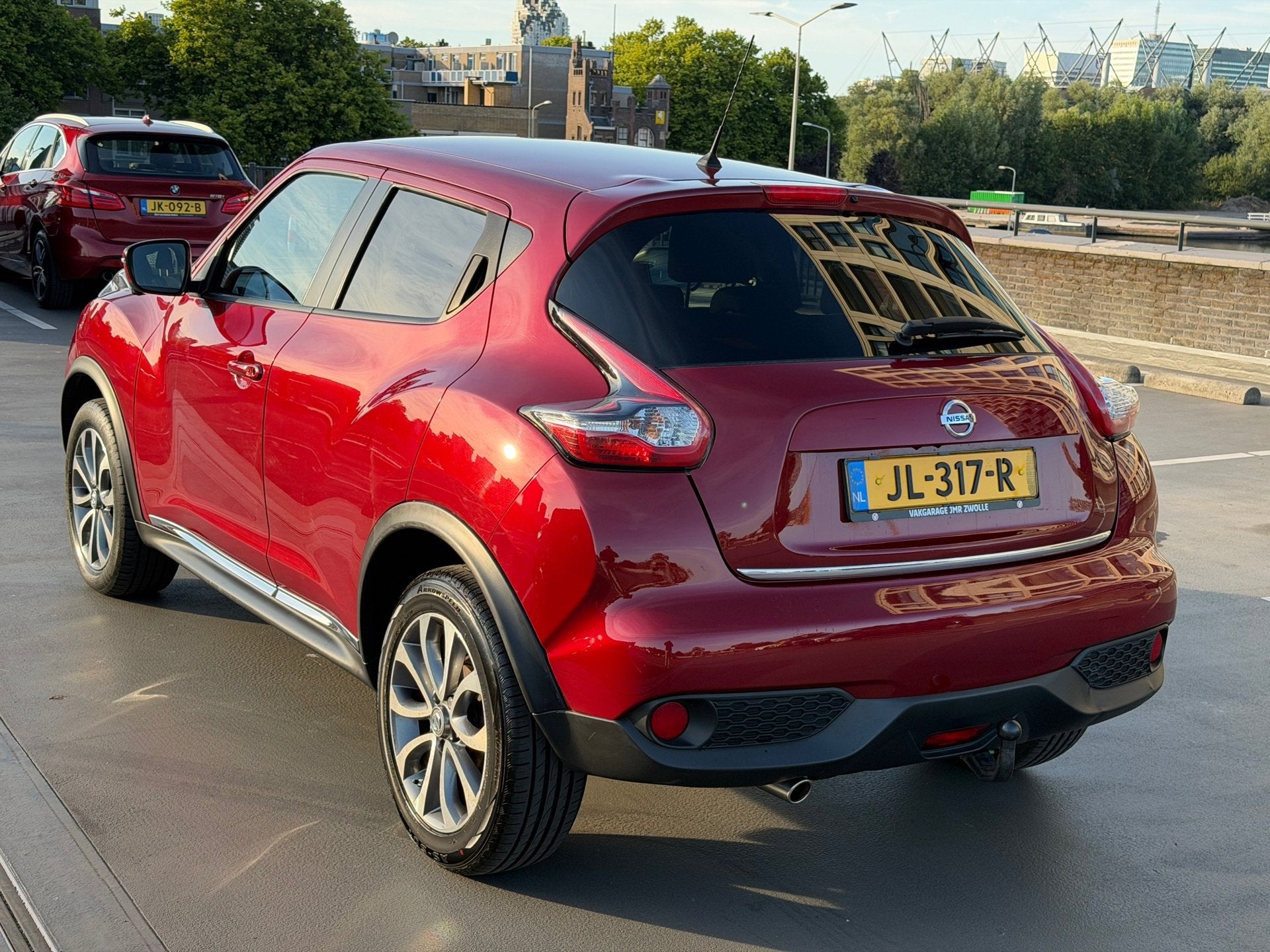 Nissan Juke 1.6 N-Connecta Automaat Clima Cruise Lane Assist, Auto's, Dealer onderhouden, Stof, Euro 6, 4 cilinders