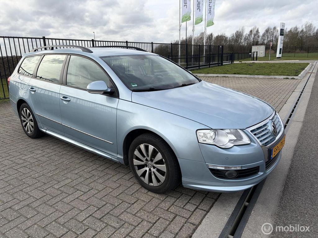 Volkswagen Passat Variant 1.6 TDI Comfortline BlueMotion, Auto's, Voorwielaandrijving, Euro 5, Gebruikt, 4 cilinders