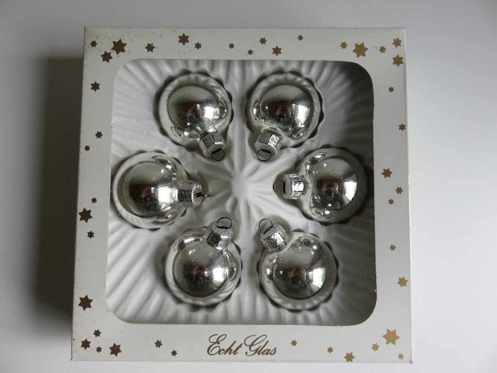 6 Vintage zilveren glazen kerstballen 5 cm, Diversen, Kerst, Ophalen of Verzenden, Zo goed als nieuw