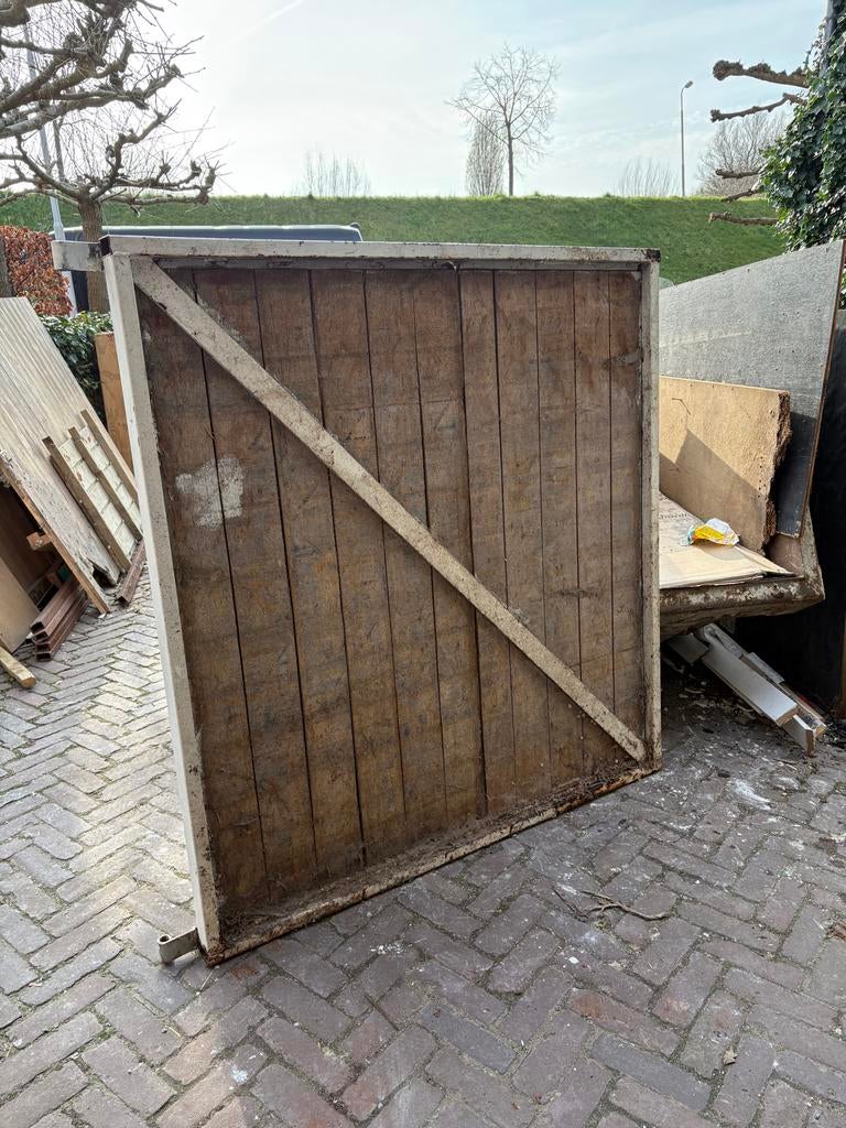 Oude Staldeur van Hout en Staal - Robuust en Authentiek, Dieren en Toebehoren