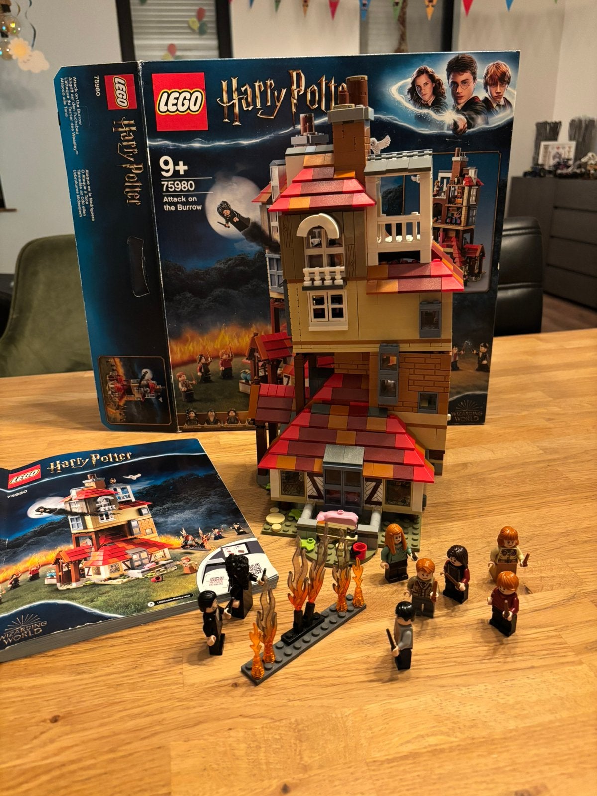 Harry Potter Lego 75980 Attack on The Burrow, Lego, Harry Potter, Ophalen of Verzenden, Zo goed als nieuw