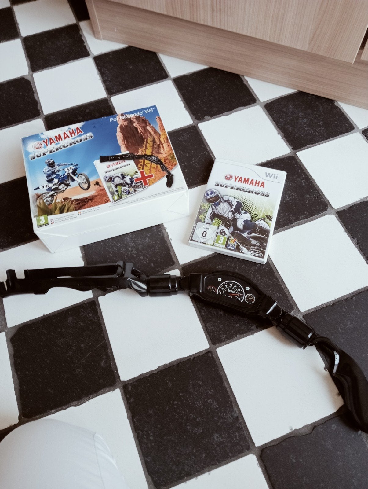 Nintendo Wii Yamaha Supercross game + bijpassend stuur zgan, 1 speler, Racen en Vliegen, Eén computer, Ophalen of Verzenden