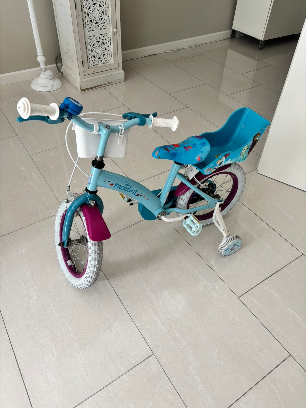14 inc meisjes fiets, Ophalen, Zo goed als nieuw