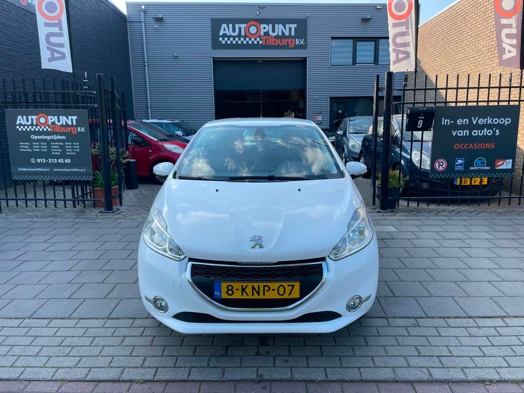 Peugeot 208 1.2 VTi Envy 1e Eigenaar! Airco Navi PDC NAP APK, Voorwielaandrijving, Euro 5, Gebruikt, 31 €/maand