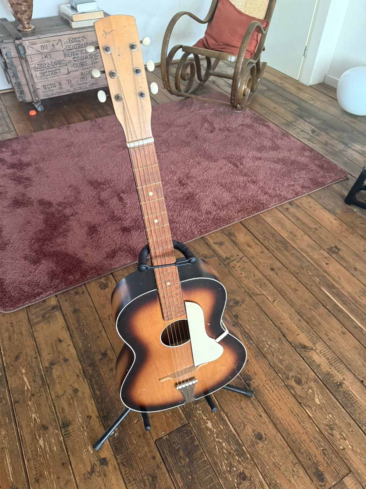 Vintage akoestische gitaar sunburst-oude jazz/parlour gitaar, Muziek en Instrumenten, Snaarinstrumenten | Gitaren | Akoestisch