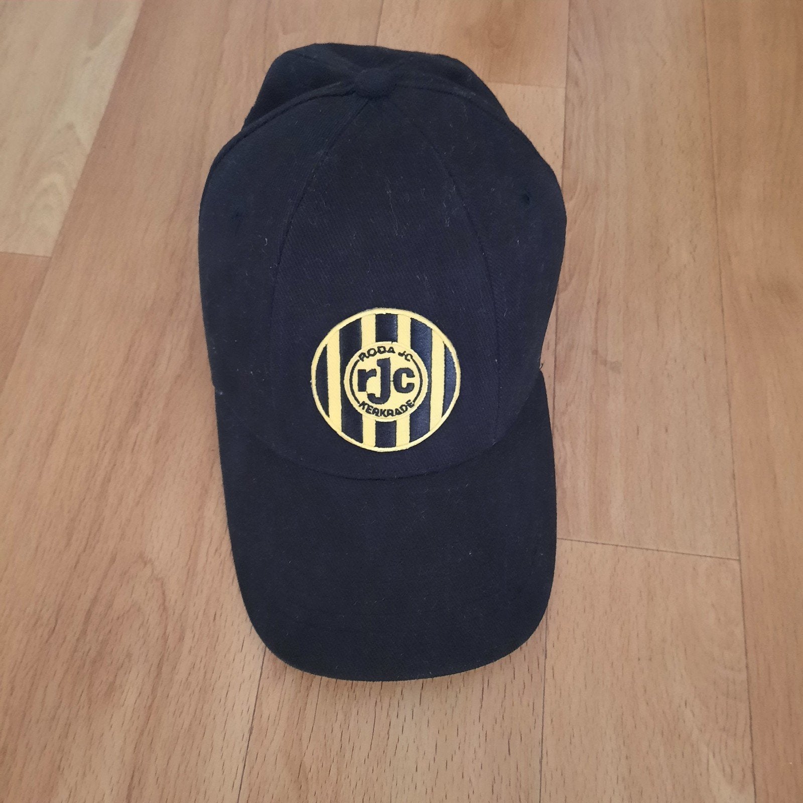 Te koop:  RodaJC pet, Ophalen, Zo goed als nieuw, One size fits all, Pet