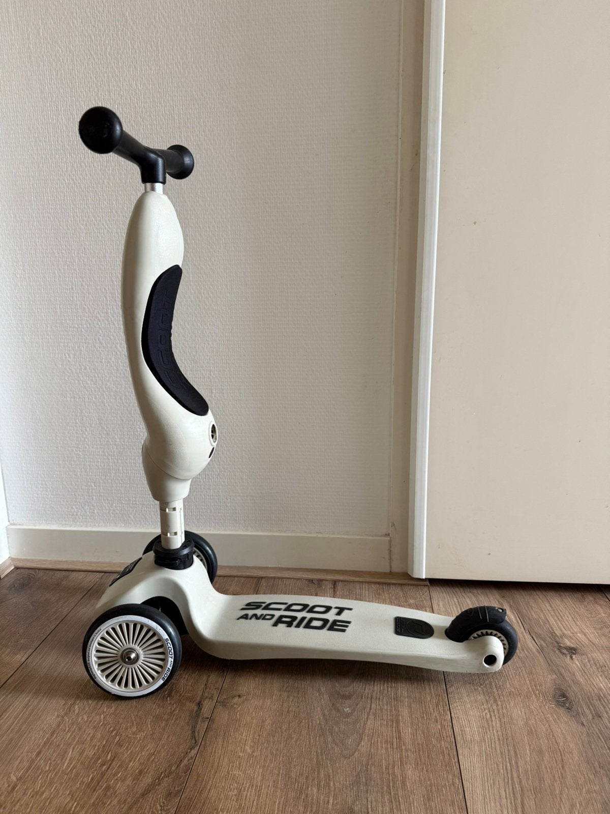 Scoot and Ride - beige, Ophalen of Verzenden, Zo goed als nieuw, Gewone step