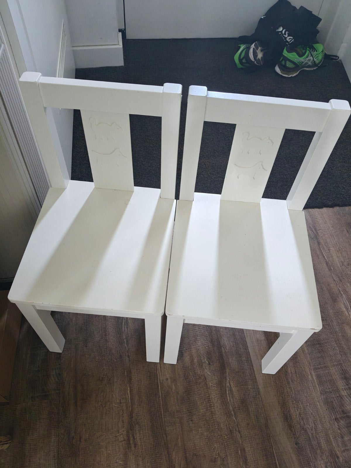 2 witte IKEA kinderstoelen, Ophalen, Zo goed als nieuw, Overige typen