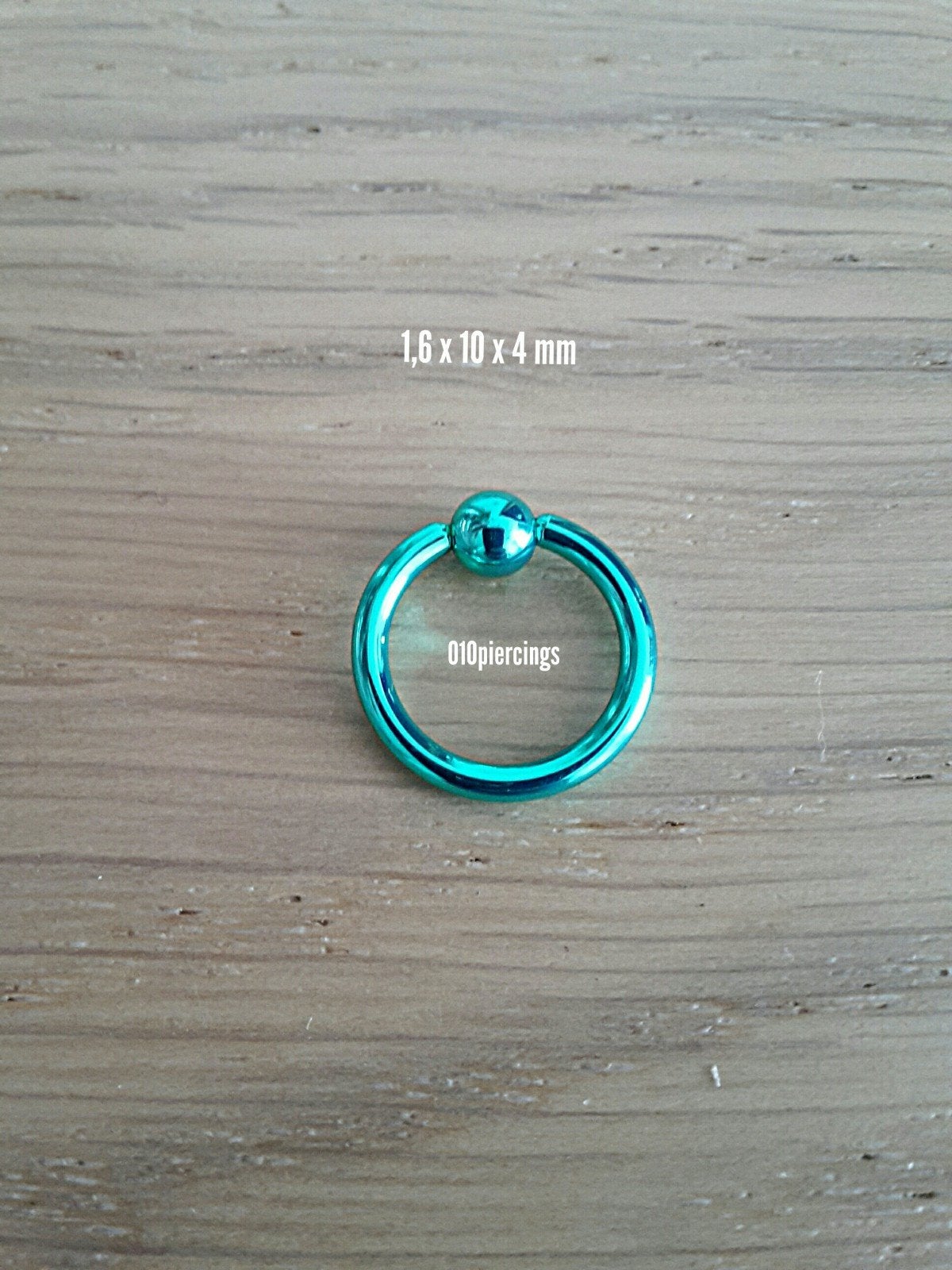 Nieuwe ball closure rings. Staal. Groen., Ophalen of Verzenden, Zo goed als nieuw, Staal, Oor- of Traguspiercing