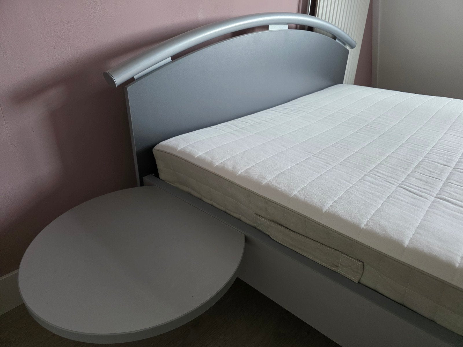 Mooi als nieuw compleet 2 persoons bed, Ophalen, 210 cm, Tweepersoons, Grijs