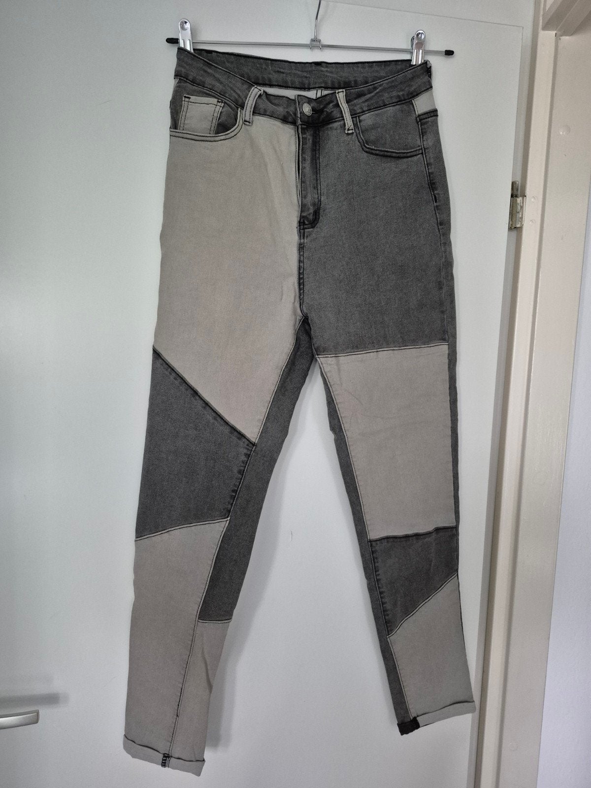 Shein patchwork jeans grijs/beige maat L (40/42), Kleding | Dames, Ophalen of Verzenden, Zo goed als nieuw, W30 - W32 (confectie 38/40)