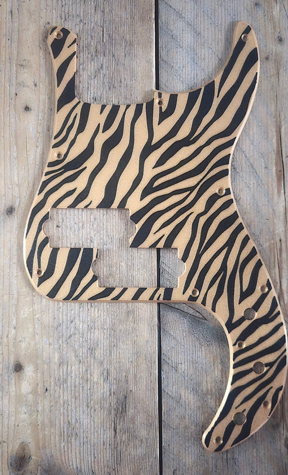 Custom pickguard/slagplaat voor een Squier Mini P-bass., Ophalen of Verzenden, Overige typen