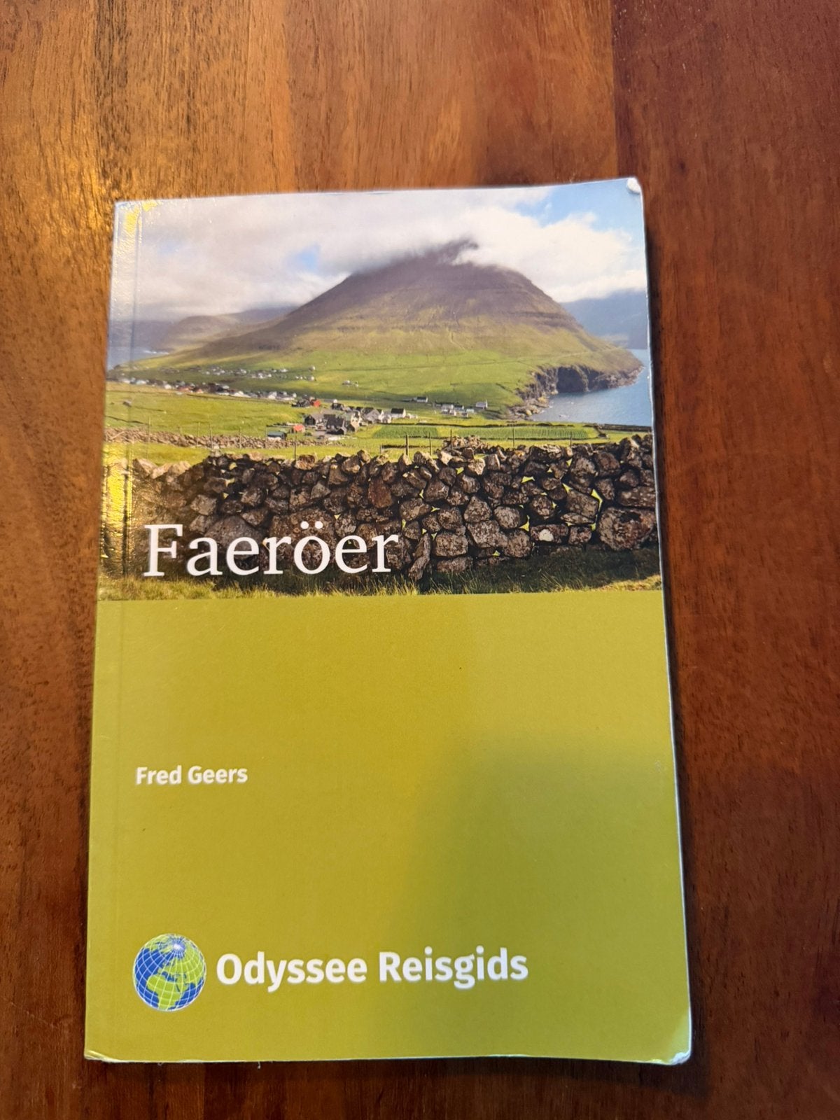 Fred Geers - Faeroer, Boeken, Europa, Ophalen of Verzenden, Zo goed als nieuw, Reisgids of -boek