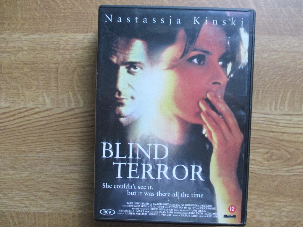 nastasja kinski: blind terror (9), Alle leeftijden, Ophalen of Verzenden, Zo goed als nieuw, Detective en Krimi