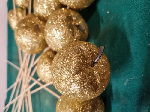 appels goud decoratie op steel 13 stuks, Ophalen of Verzenden, 'T Olde Gre-j, Info@toldegrej.nl, Endepoelstraat 20f Didam