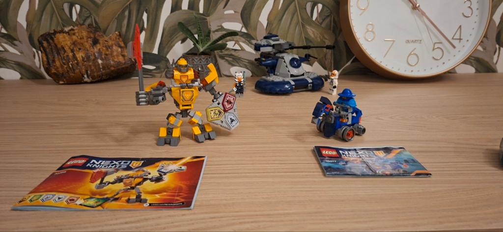 LEGO Nexo Knights sets 70365 en 30377 met minifiguren, Lego, Ophalen of Verzenden, Complete set, Compleet