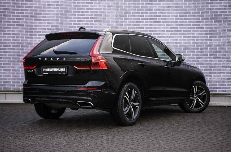 Volvo XC60 2.0 T8 Twin Engine AWD R-Design | Plug-in Hybrid, Gebruikt, Euro 6, 4 cilinders, Plug-in hybride