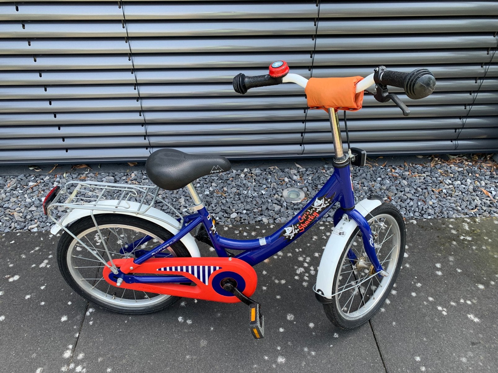 Kinderfietsje merk Puky ‘ Capt’n Sharky’, Fietsen en Brommers, Fietsen | Kinderfietsjes, Ophalen, Gebruikt, 16 tot 20 inch, Zijwieltjes