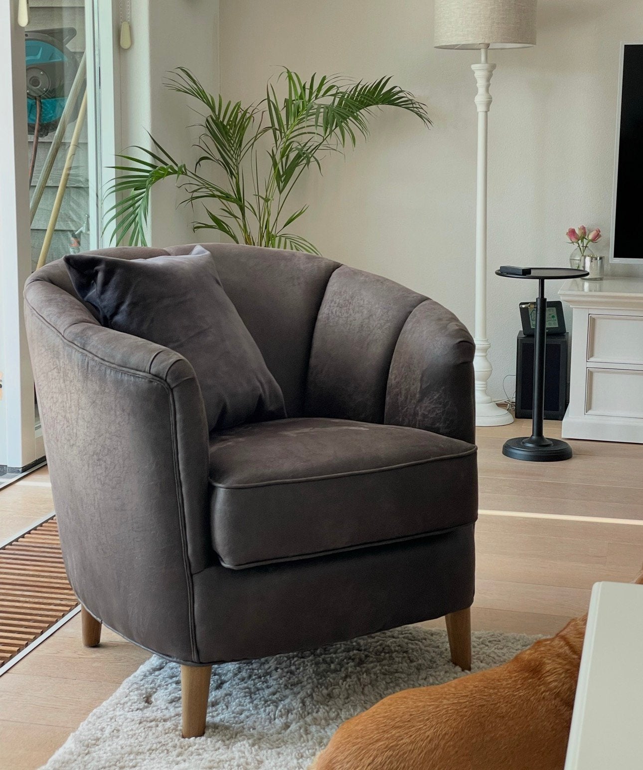 Fauteuil Riviera Maison Rue Royale Pellini Espresso, Ophalen, Riviera Maison, landelijk, modern, ronde fauteuil, Zo goed als nieuw