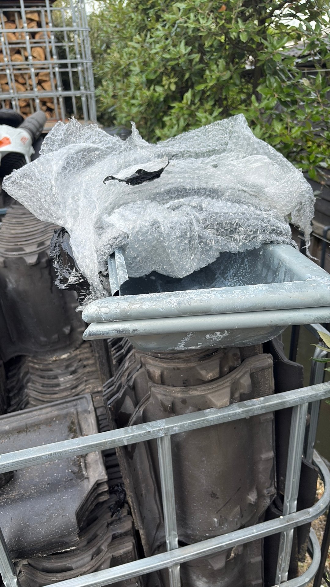 2 nieuwe zinken dakgoten 3 meter  met eindsuk, Ophalen, Nieuw, 4 tot 6 meter, Zink