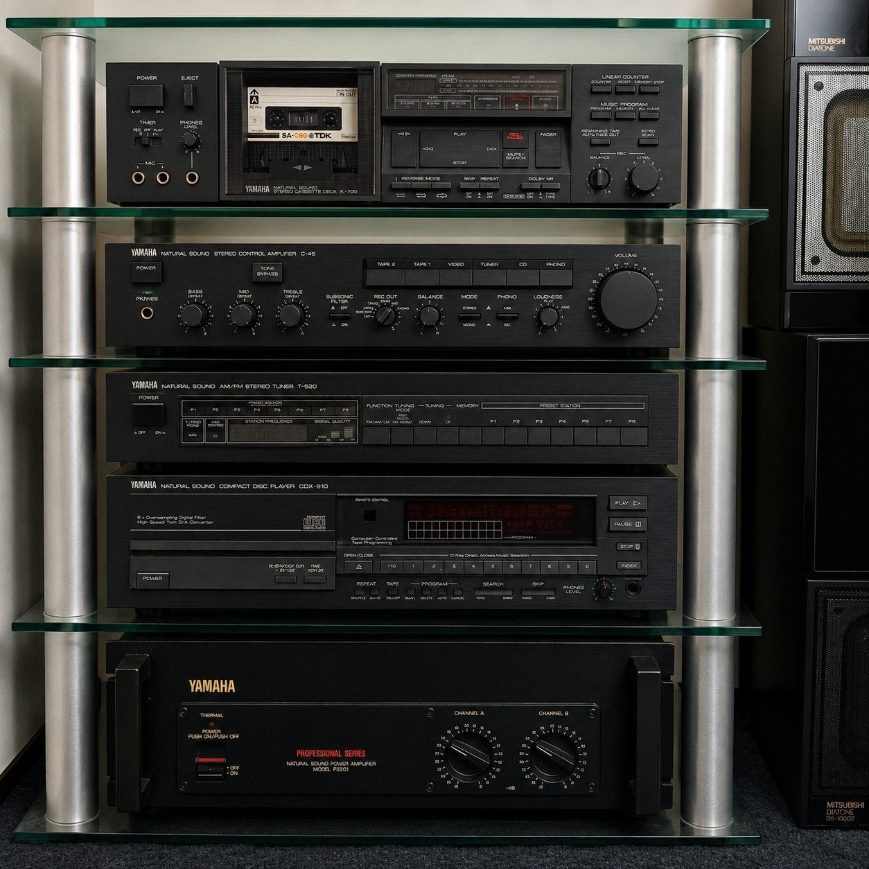 Vintage Yamaha Hifi Set: K-700, C-45, T-520, CDX-810, P2201, Gebruikt, Tuner of Radio, Losse componenten, Ophalen