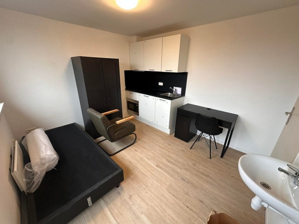 NIEUW! Woonruimte te huur Dennenweg, Enschede, Huizen en Kamers