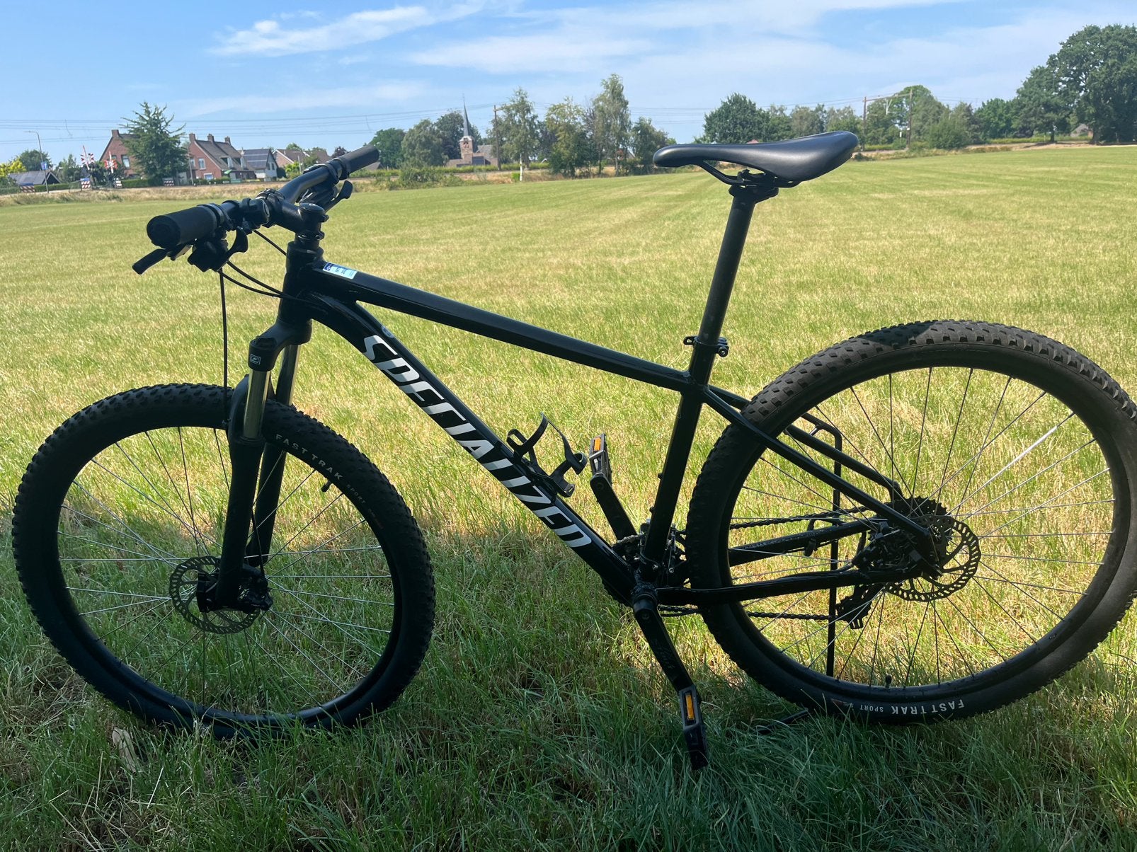 Specialized Rockhopper 29” Mountainbike L Zeer nette staat, Fietsen en Brommers, Fietsen | Mountainbikes en ATB, Ophalen, Zo goed als nieuw