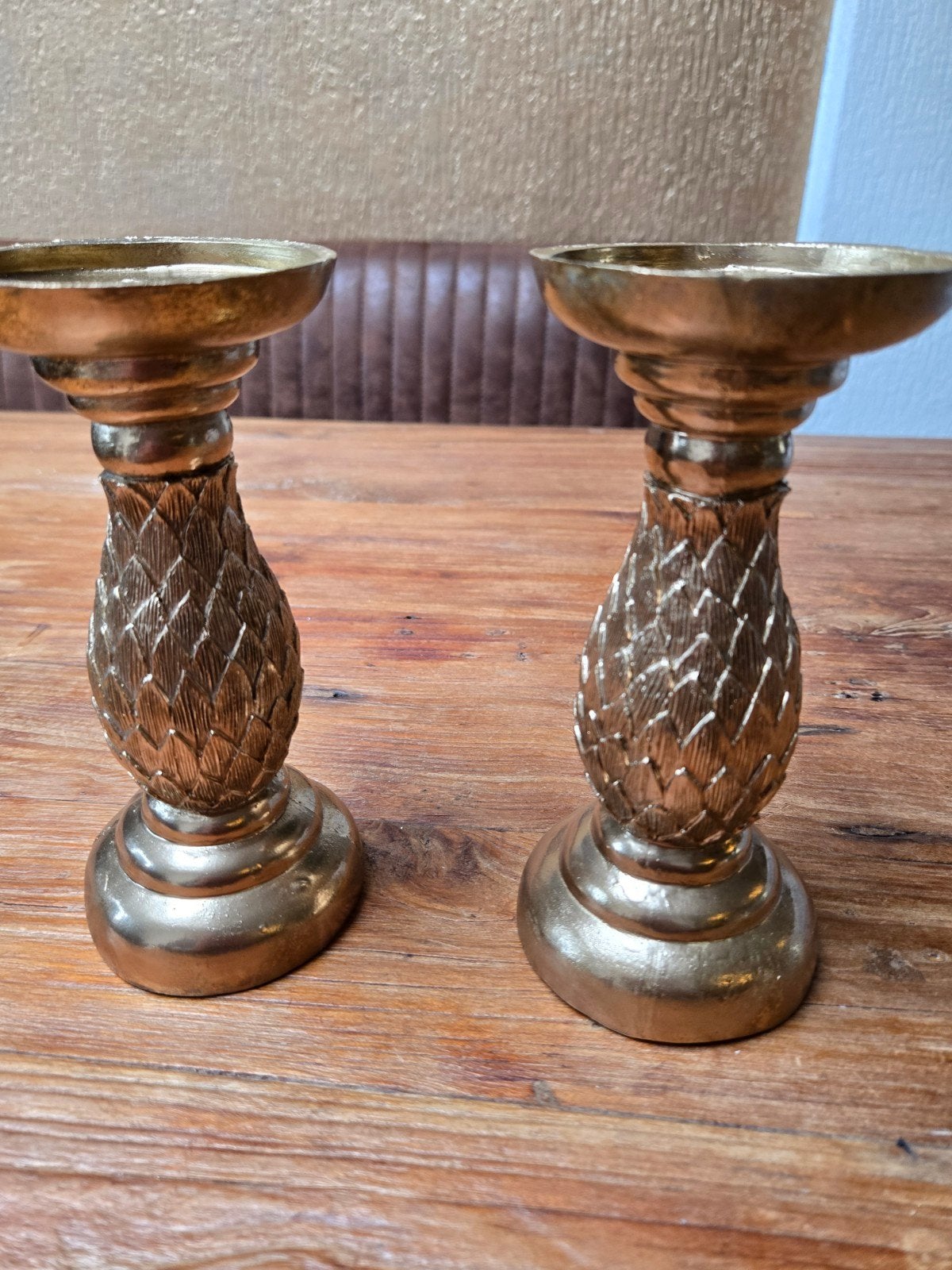 2 Toffe Gouden Kandelaars, Pauwenveren / Ananas, Huis en Inrichting, Ophalen of Verzenden, Zo goed als nieuw, Overige materialen