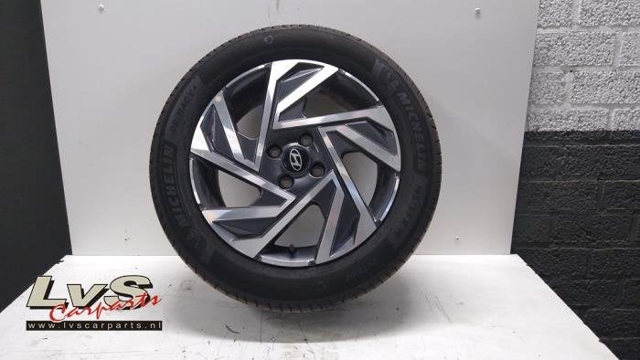 Velg + Band van een Hyundai I20, Auto-onderdelen, Banden en Velgen, Gebruikt, -, -, Ophalen of Verzenden