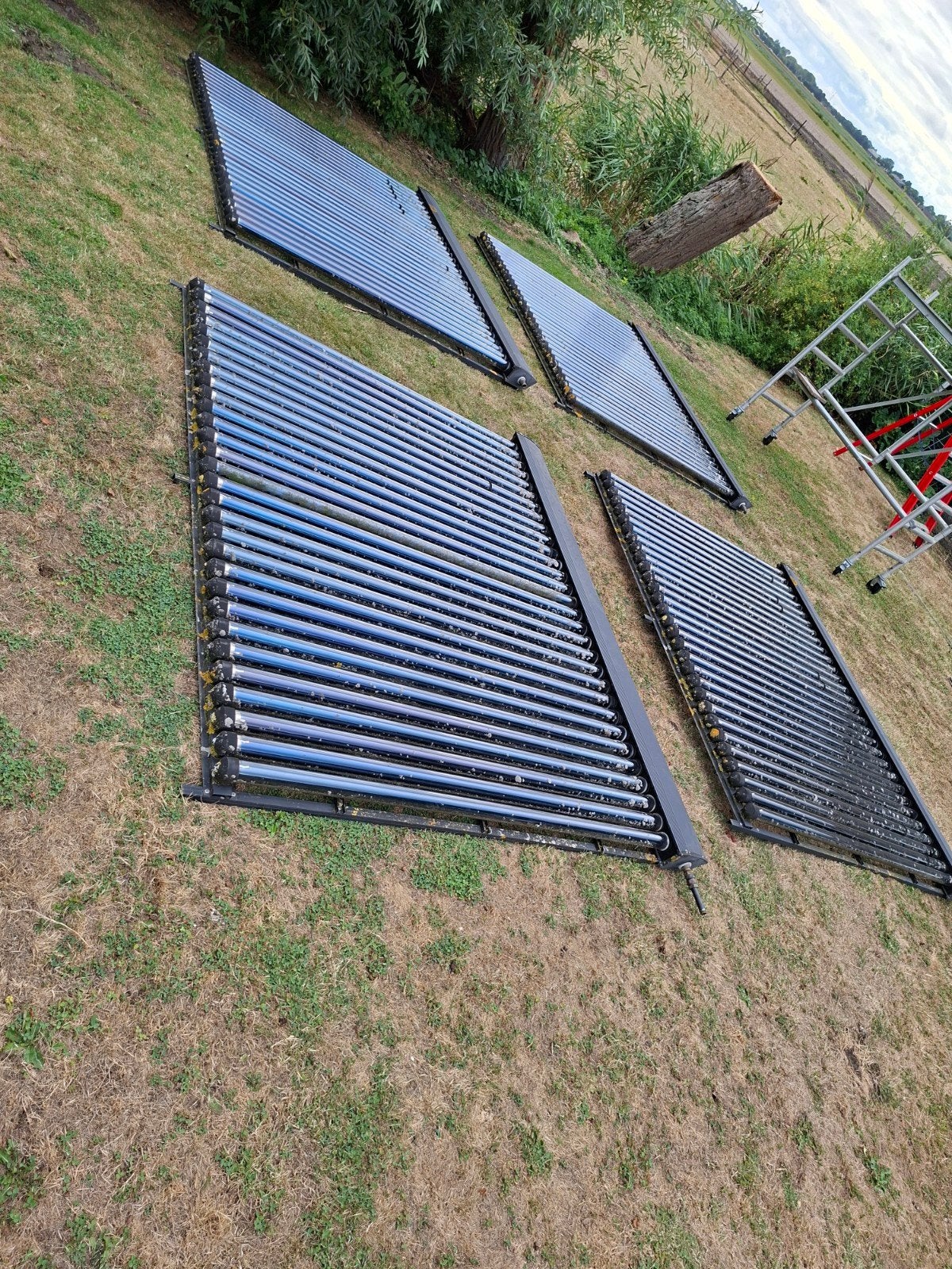 4 zonnecollectoren vacuumbuizen, Ophalen of Verzenden, Zo goed als nieuw