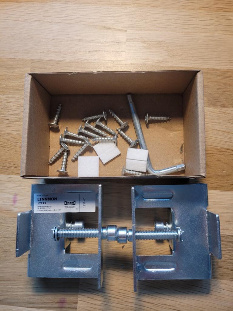 IKEA Linnmon bevestigingsbeslag - ongebruikt, Doe-het-zelf en Verbouw, IJzerwaren en Bevestigingsmiddelen, Ophalen of Verzenden