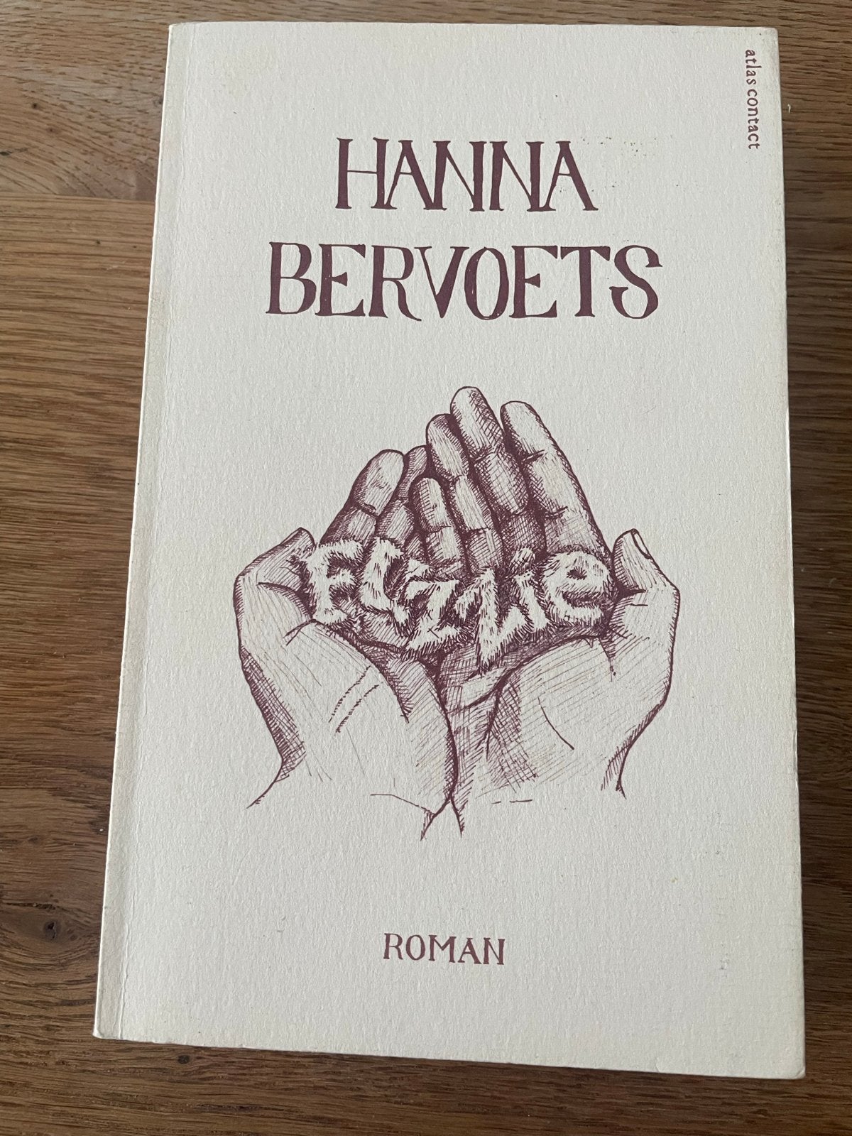 Hanna Bervoets - Fuzzie, Ophalen of Verzenden, Zo goed als nieuw, Hanna Bervoets