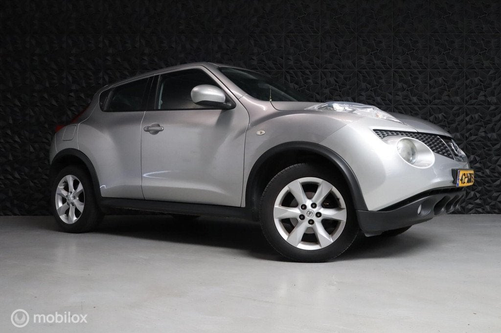 Nissan Juke 1.6 Acenta Eco | Camera | Cruise | NAV | AC | BT, Auto's, Nissan, Euro 5, 4 cilinders, 49 €/maand, Origineel Nederlands
