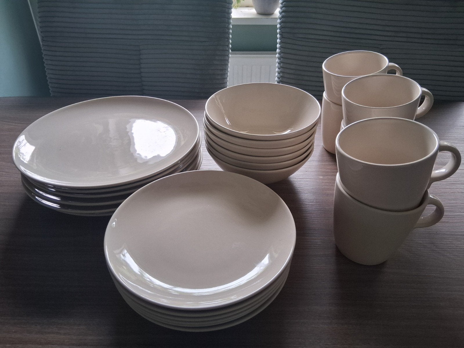 Ikea beige Färgklar servies., Ophalen, Zo goed als nieuw, Overige materialen