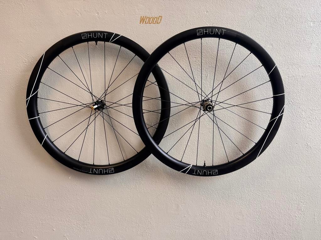 HUNT AERODYNAMICIST LIMITLESS CARBON GRAVEL 42MM WIELSET, Ophalen of Verzenden
