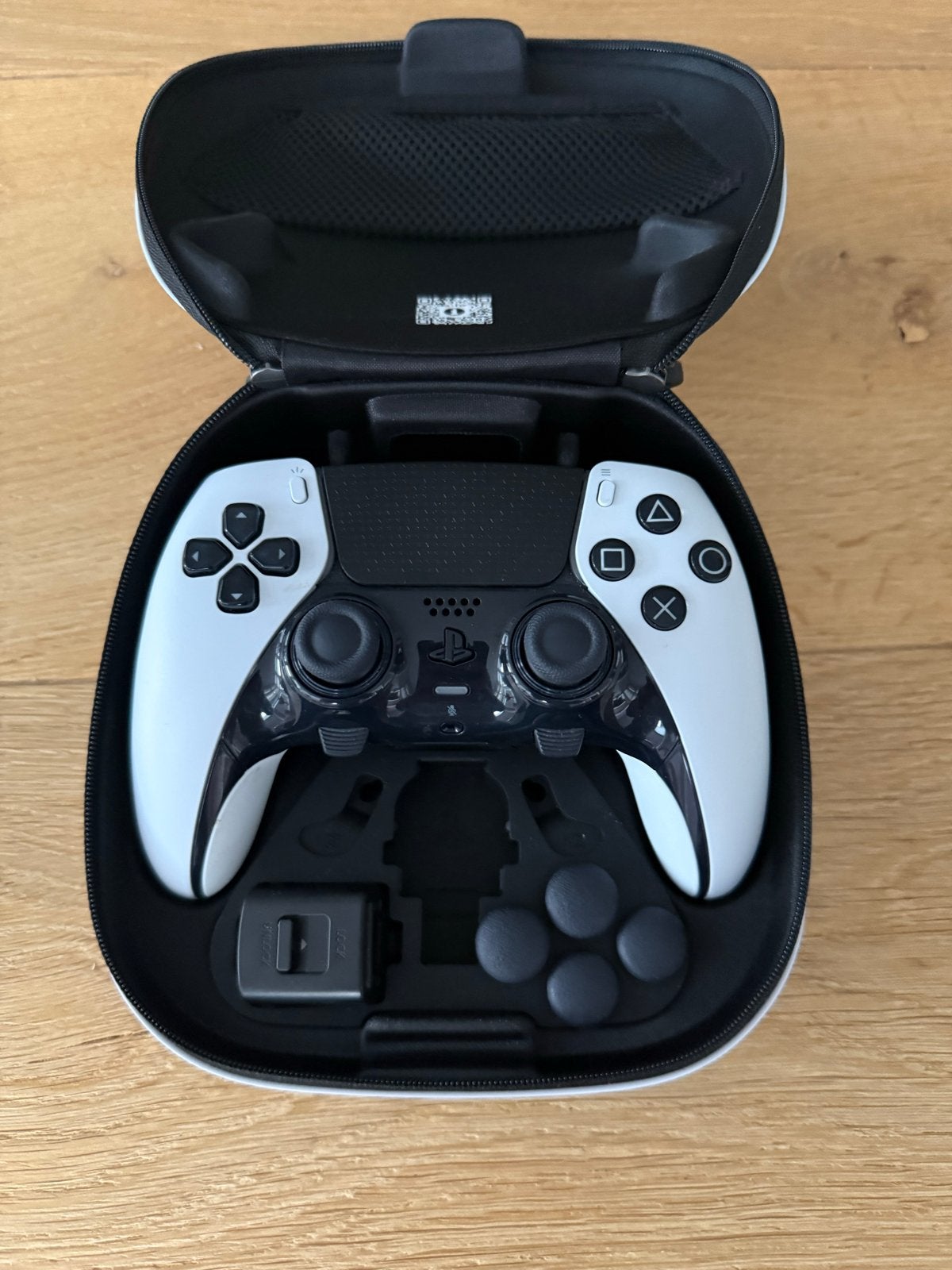 Sony DualSense Edge Controller voor PS5 - Zo goed als nieuw, Spelcomputers en Games, Spelcomputers | Sony PlayStation Consoles | Accessoires