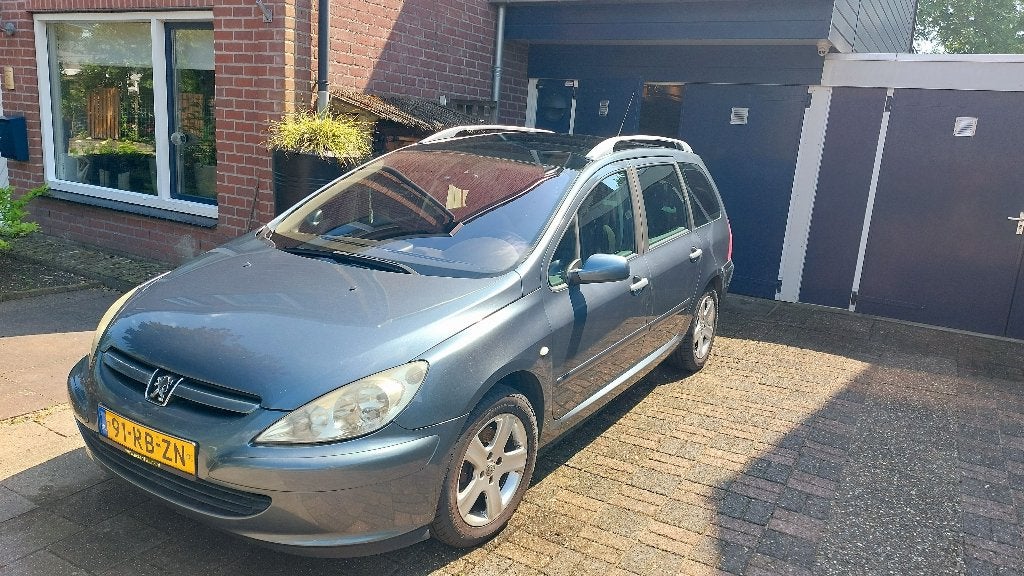 Peugeot 307 2.0 16V SW 2005 Grijs, Voorwielaandrijving, Zwart, 4 cilinders, 715 kg