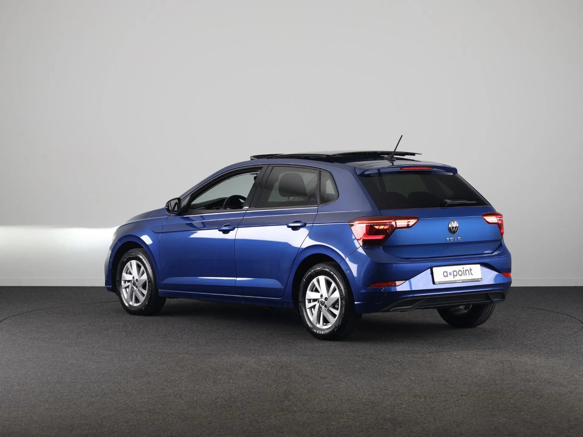 Volkswagen Polo 1.0 TSI Style (bj 2023, automaat), Gebruikt, Blauw, Bedrijf, 600 kg