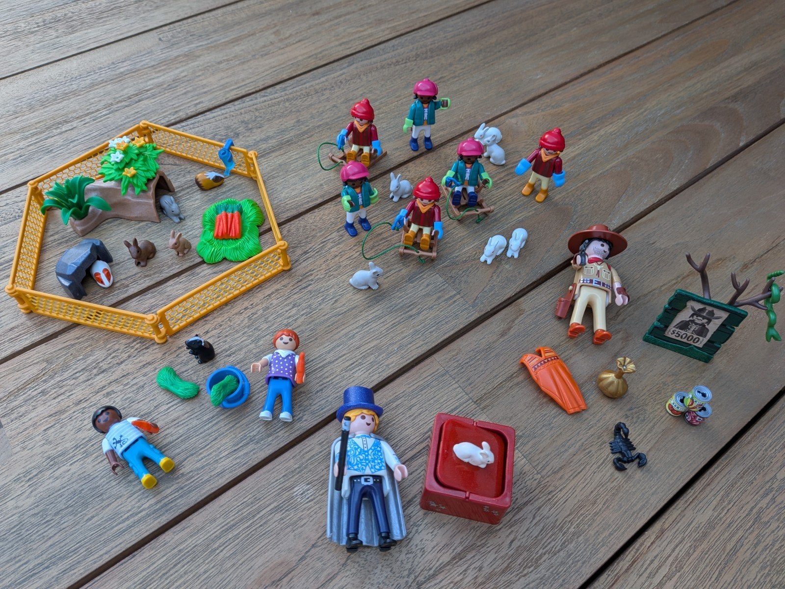 Playmobil sets: 70250 (3x), 70156, 70137, 9083, Gebruikt, Complete set, Overige typen, Ophalen of Verzenden