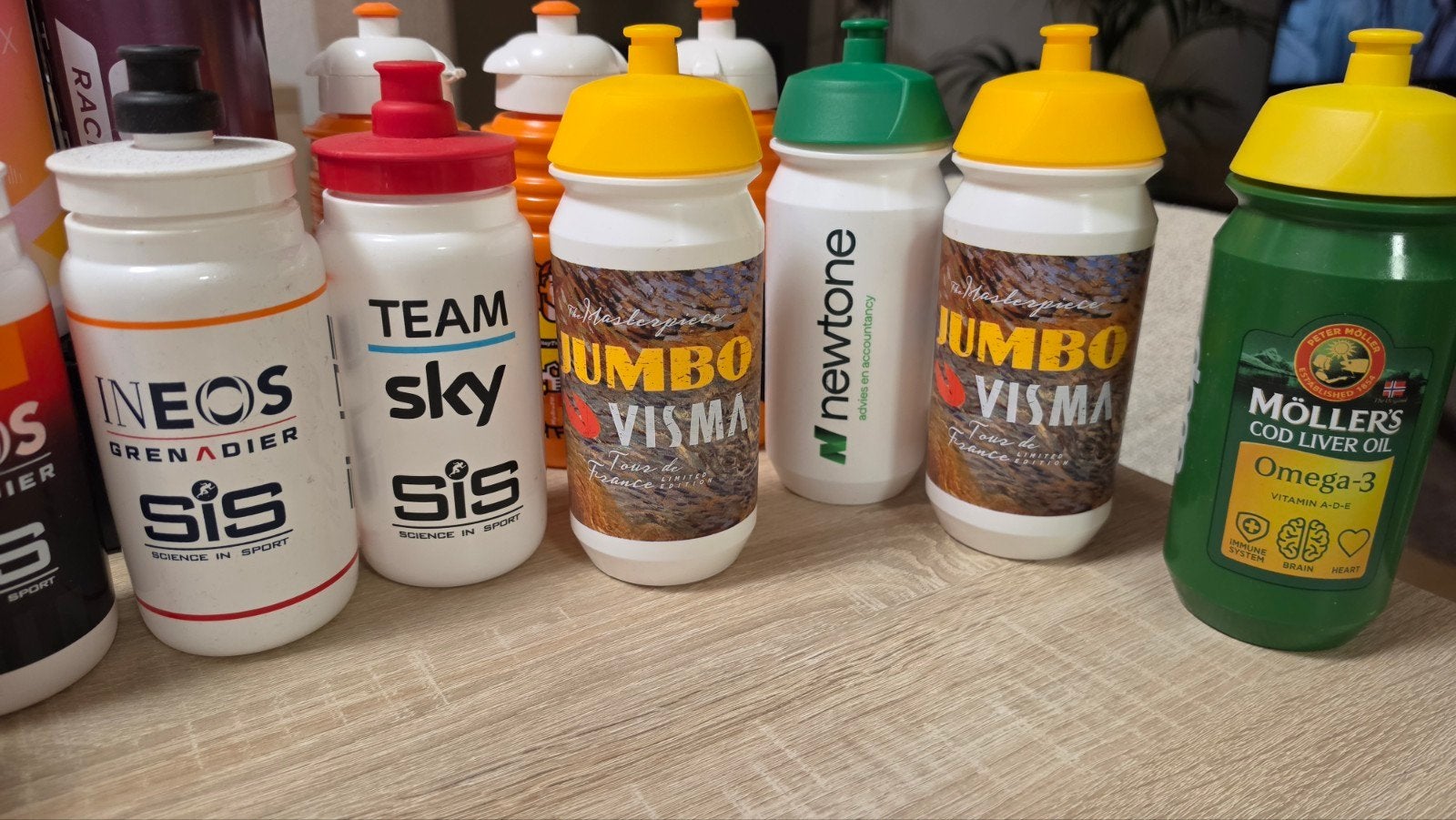 Diverse bidons van bekende wielerploegen, Ophalen of Verzenden, Gebruikt