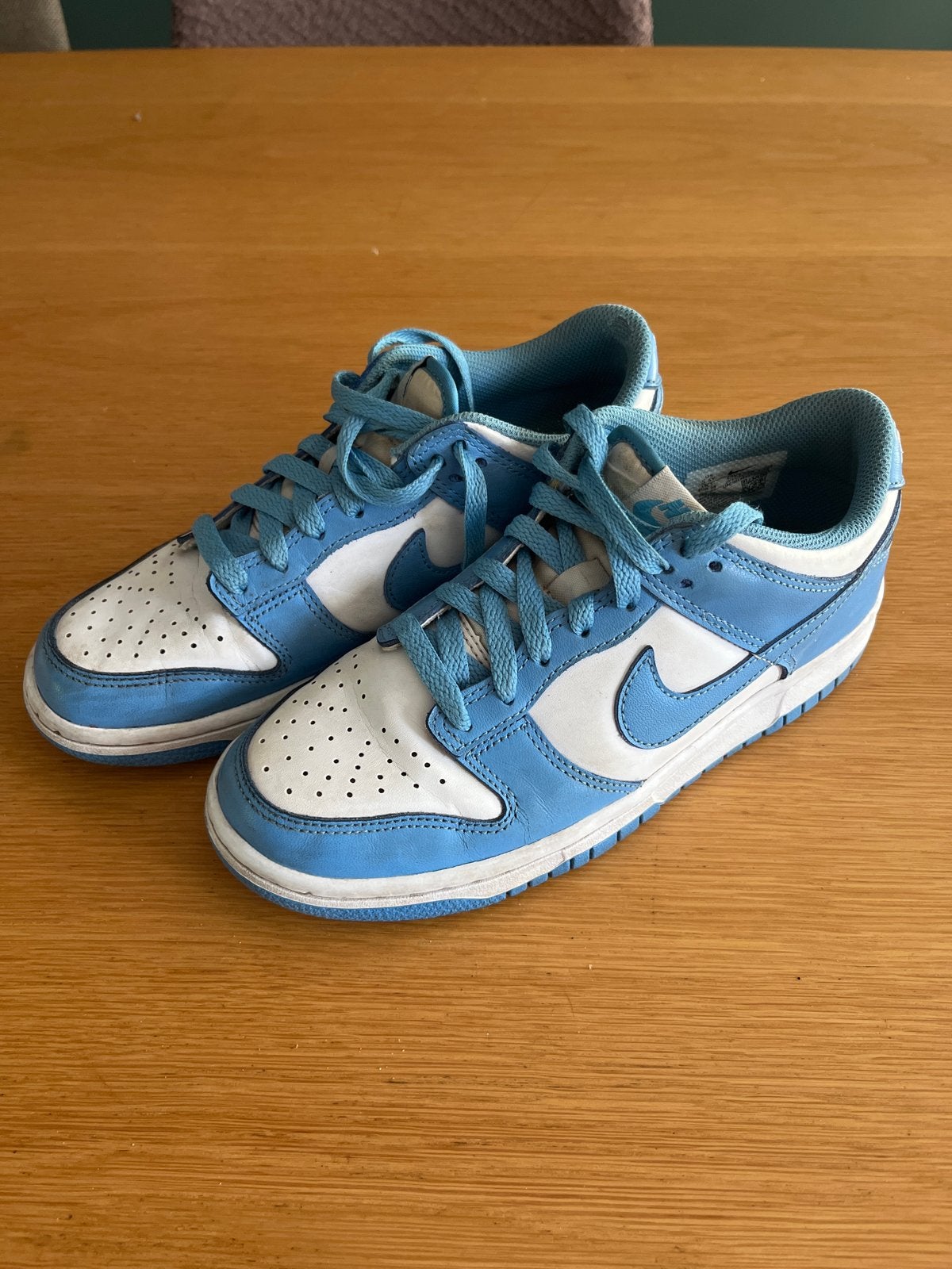 Nike Dunk Low UNC sneakers - Maat 37, Gebruikt, Jongen of Meisje, Schoenen, Ophalen of Verzenden