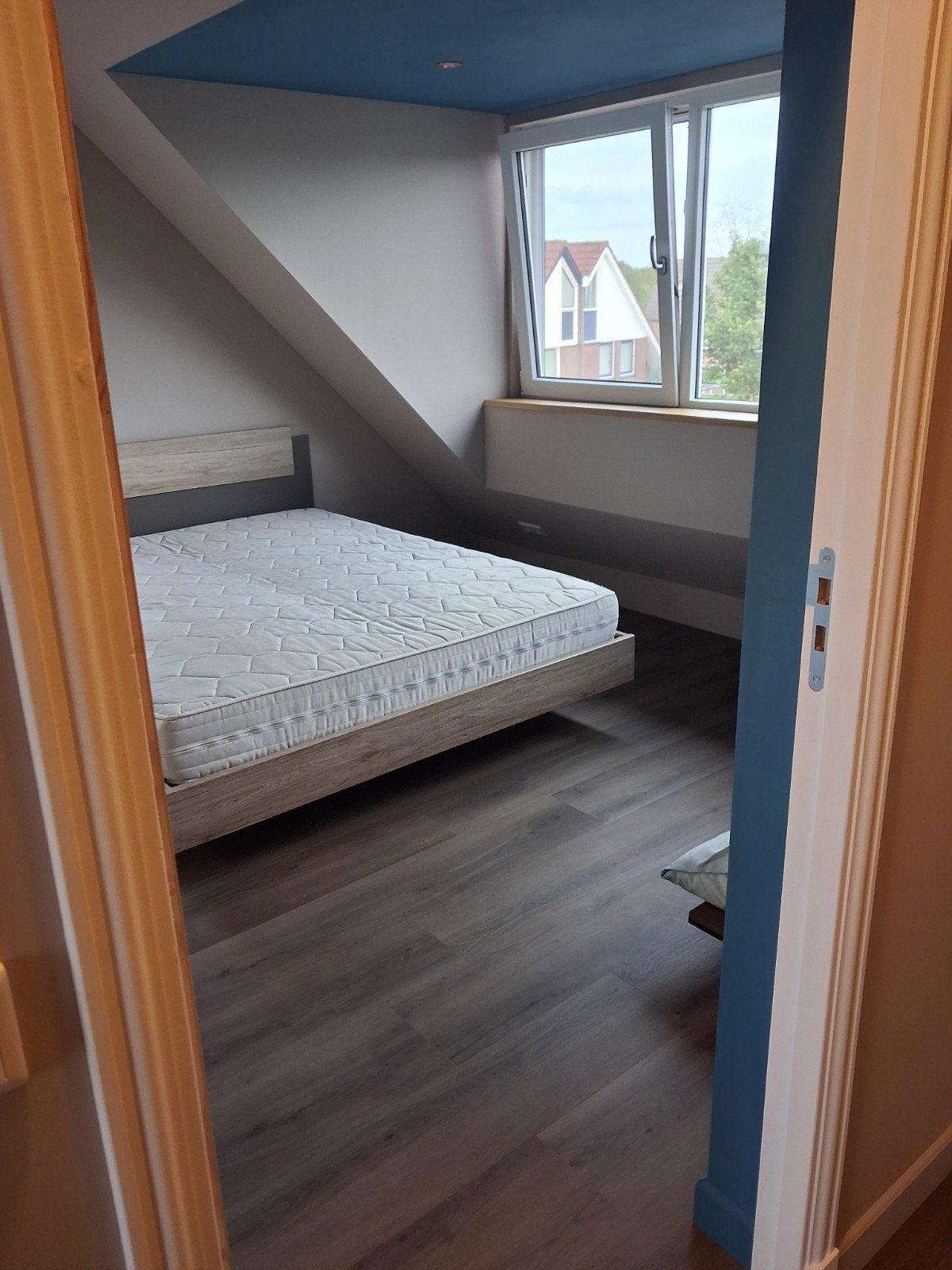 pvc klik laminaat 11m2 inclusief geïntrigeerde ondervloer, Ophalen, Kunststof, 50 tot 150 cm, Nieuw