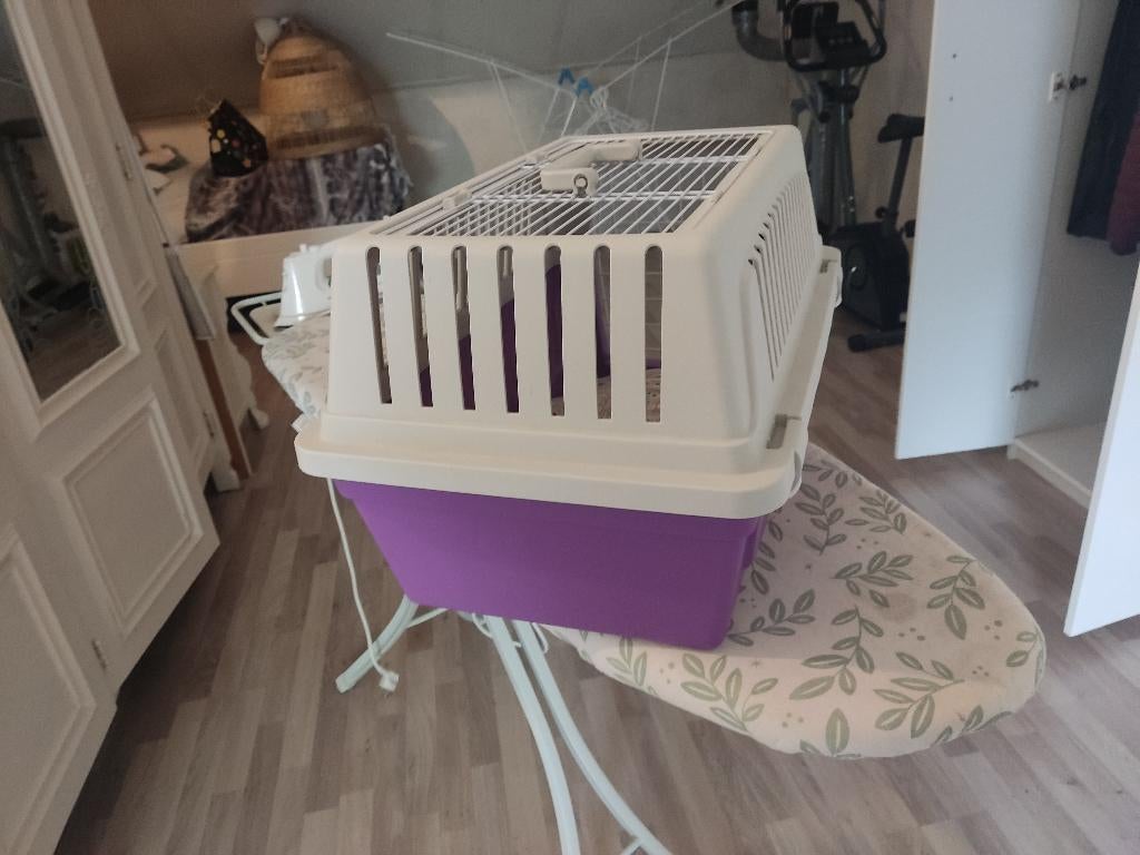 Reis kattenbak, Dieren en Toebehoren, Kattenbakken, Ophalen, Zo goed als nieuw, Gesloten