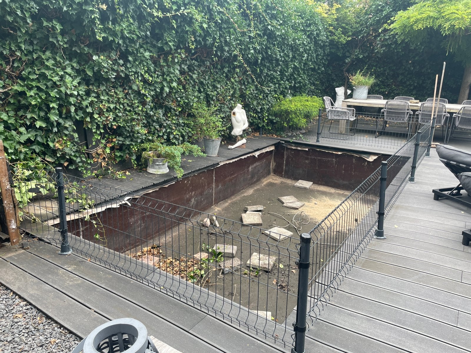 Giardino draadpanelen epoxy gecoat met bijbehorende palen, Tuin en Terras, Ophalen, Zo goed als nieuw, IJzer