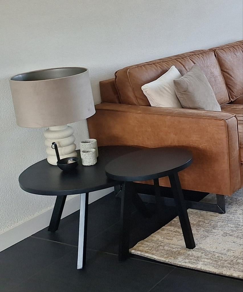 Set 2 tafeltjes mangohout, Huis en Inrichting, Tafels | Bijzettafels, Ophalen, Rond, Minder dan 55 cm, 45 tot 60 cm