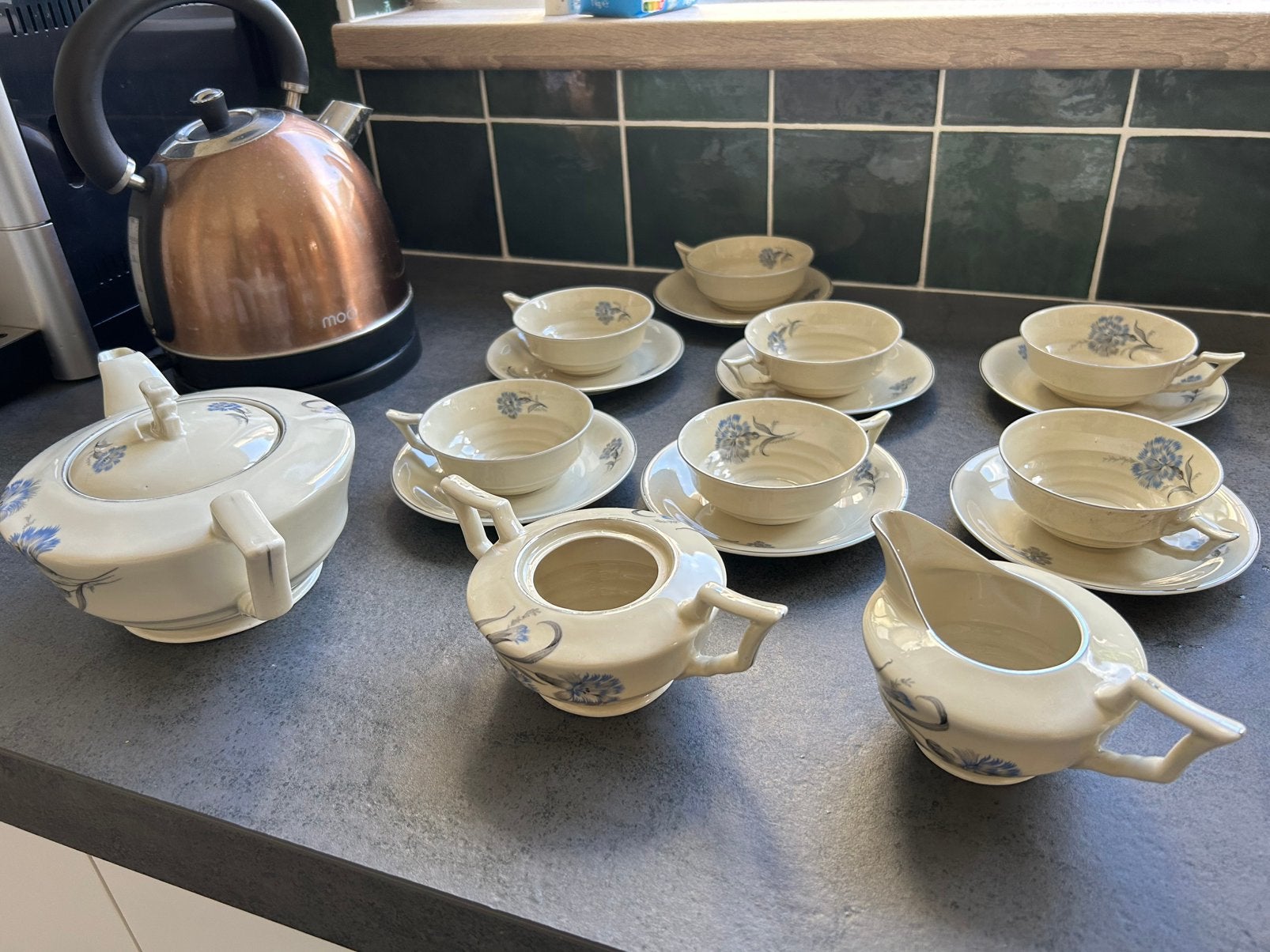 Porselein vintage servies set, Ophalen