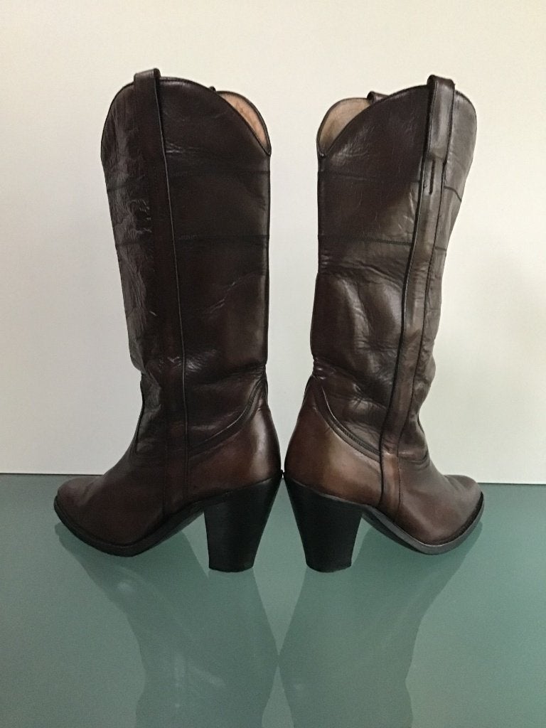 Sendra boots 38 bruin | Boho | Gratis verzenden, Bruin, Verzenden, Zo goed als nieuw, Hoge laarzen